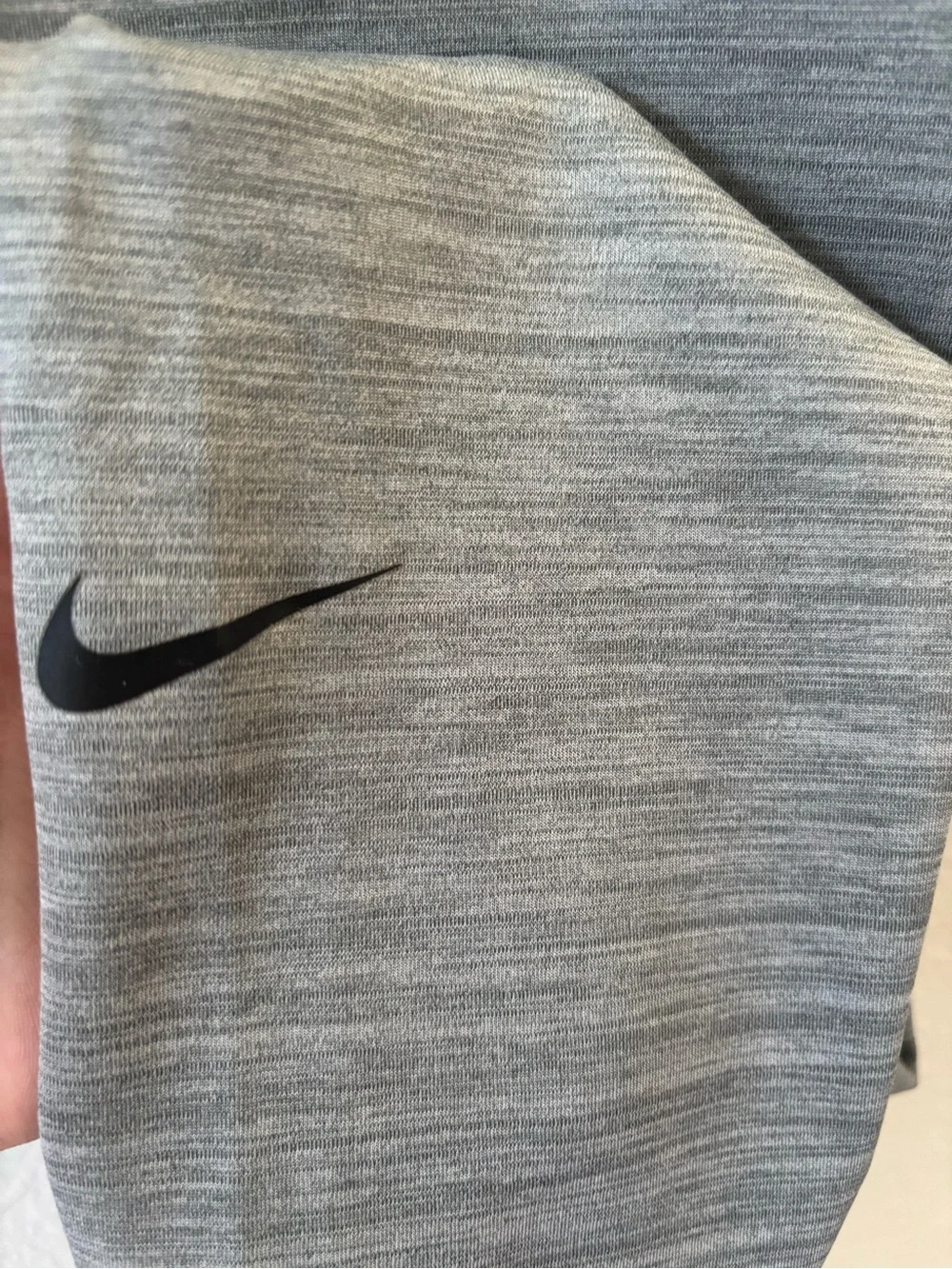 Nike women’s Gray High-Waist Leggings Size XS